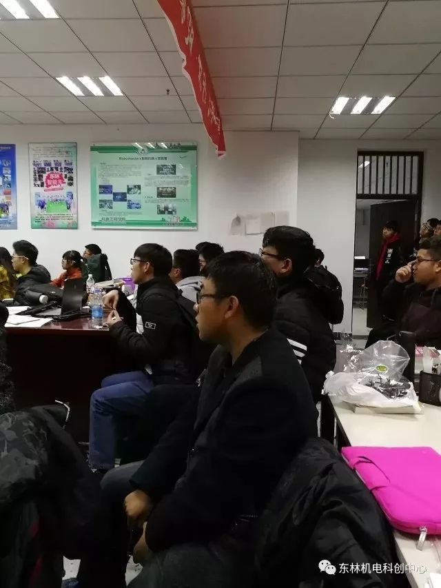 飞思卡尔智能车电磁组舵机_飞思卡尔智能车电磁组程序_飞思卡尔智能车舵机pid控制