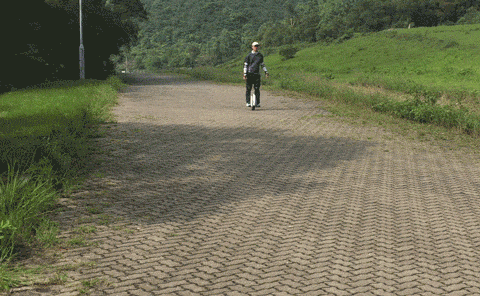 独轮智能平衡车_独轮平衡车原理视频_智能单轮平衡车