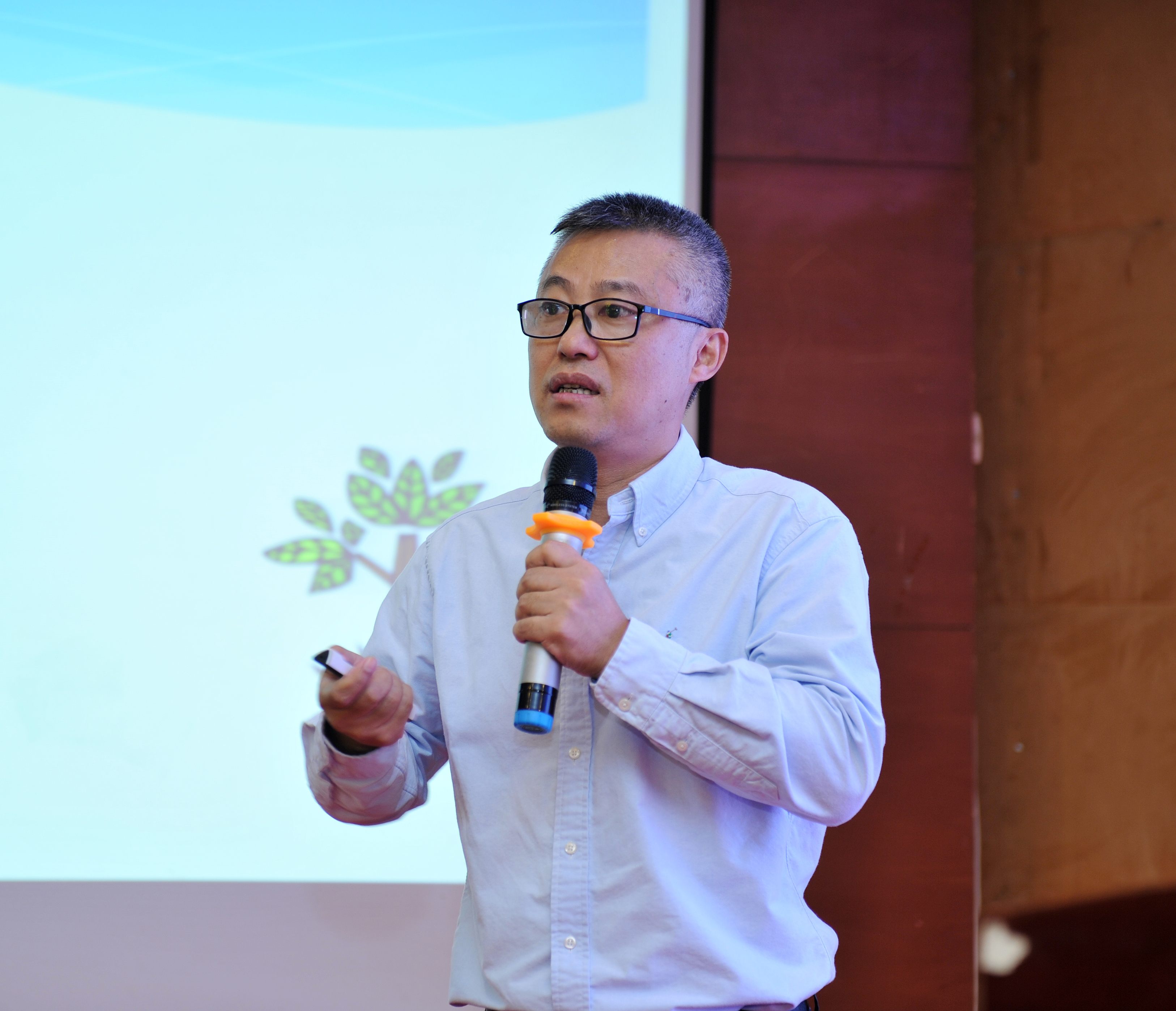 东南大学智能车论坛_东南大学智能车竞赛_东南大学智能网联交通研究院