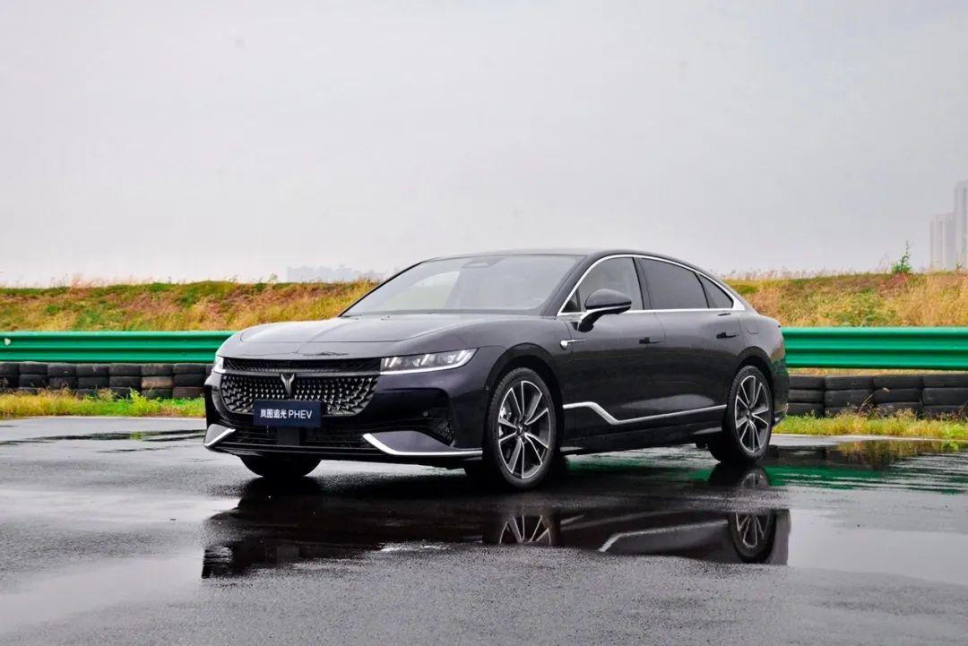 智能车机怎么联网_智能网联车机娱乐终端_车载智能网联