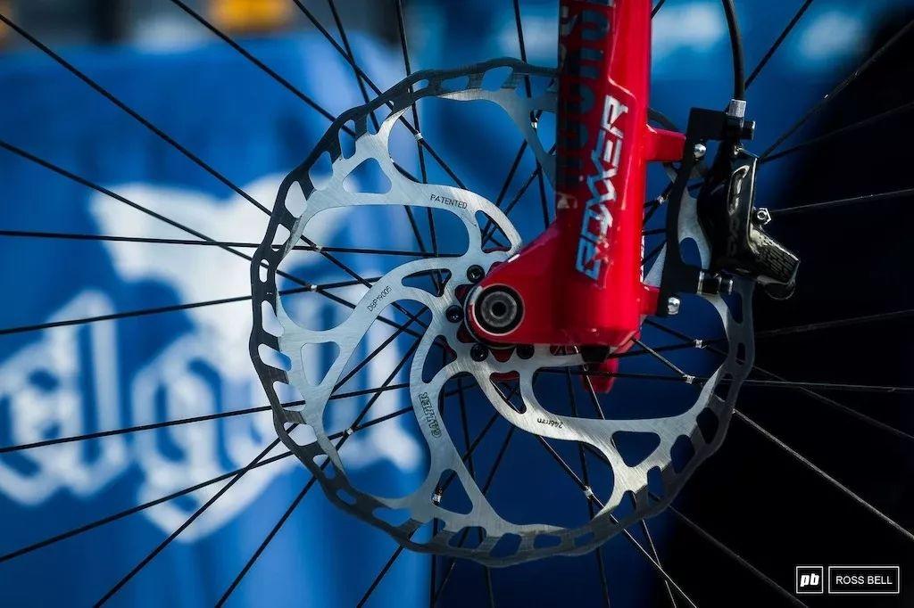 刹车线是什么原理_车把 刹车线_刹车线的作用