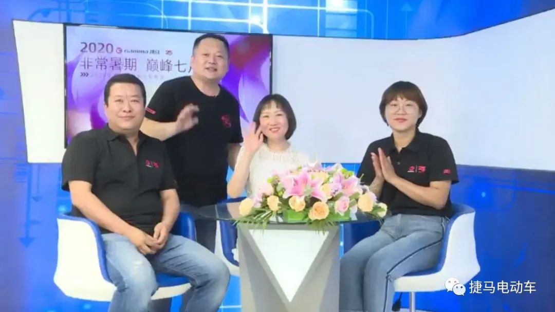 自行车捷马前叉怎么放气的_自行车捷马好还是永久好_捷马 自行车