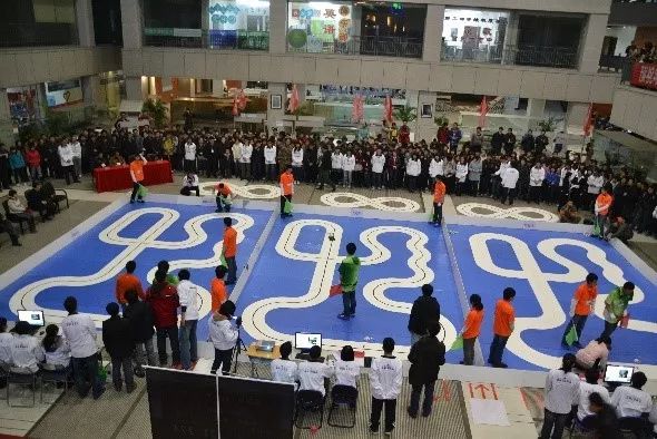 飞思卡尔智能车程序讲解_飞思卡尔智能车官网_飞思卡尔智能小车