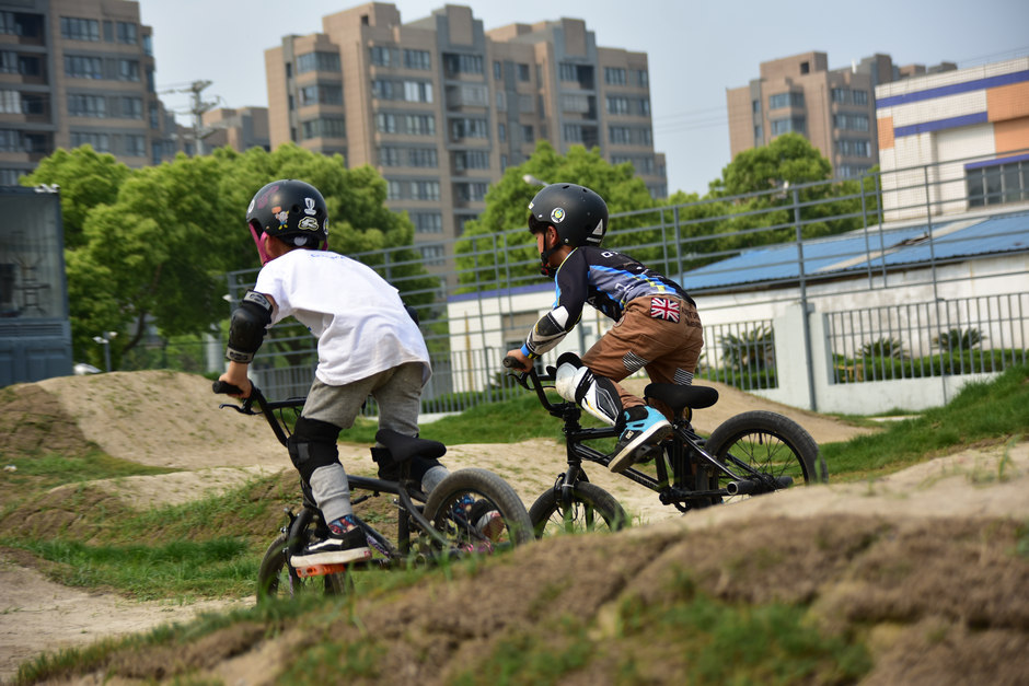 欧亚马自行车_欧亚马的自行车怎么样_自行车欧亚马怎么骑