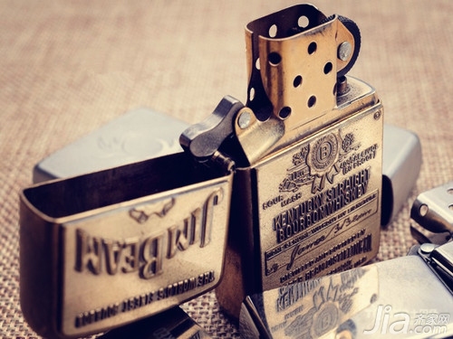 星空体育app官方下载 怎么玩zippo打火机 zippo玩法教程介绍