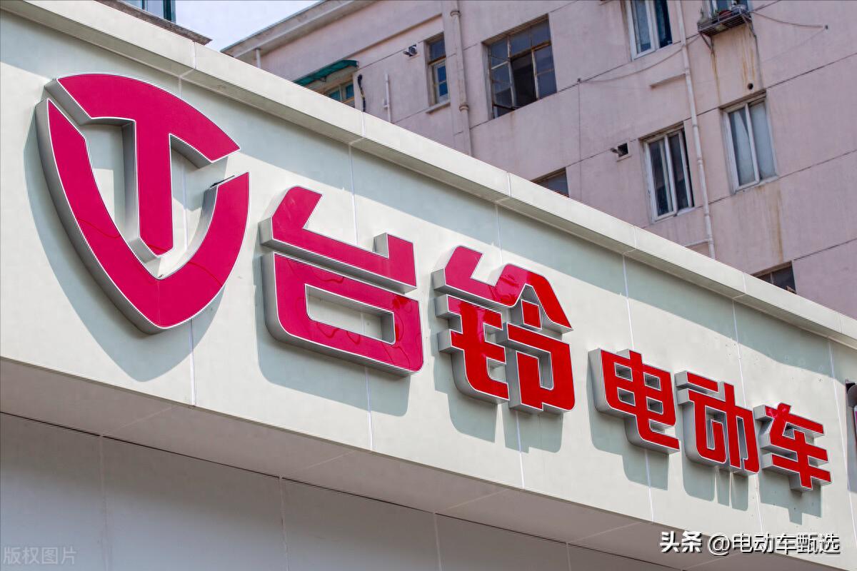 绿源绿佳哪个电动车好_绿源绿佳电动车是一家吗_绿源和绿佳哪个好