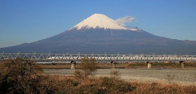 庞巴迪rxt300价格_庞巴迪350多少钱_庞巴迪3500