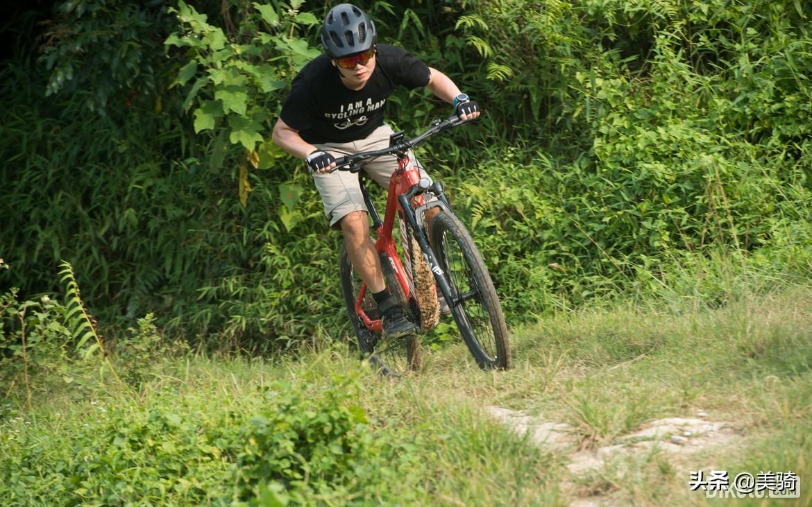 自行车锁死前叉有什么用_自行车前叉锁死_自行车锁死前叉好不好