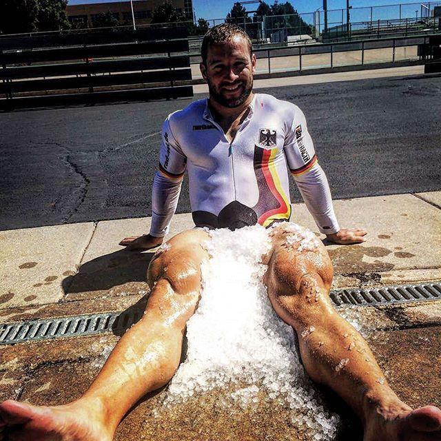 自行车运动员 身材_自行车运动员的身材_自行车运动员的身体条件