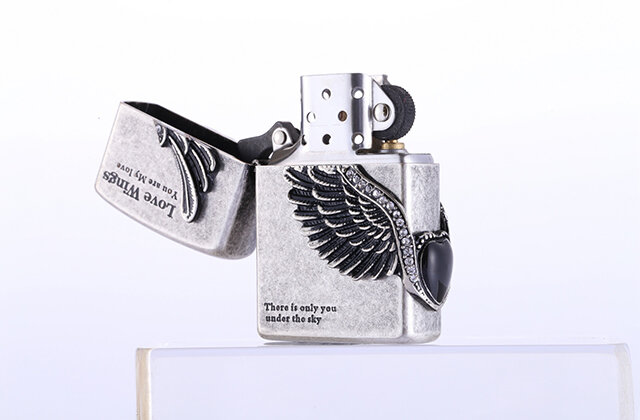 半岛·BOB官方网站 zippo怎么换棉芯 zippo打火机的棉芯可以用多久