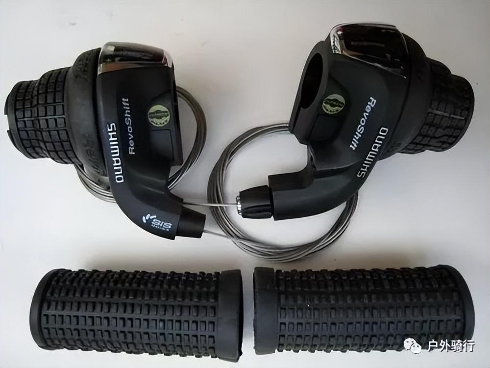 自行车前叉锁死_自行车锁死前叉有什么用_自行车锁死前叉好不好