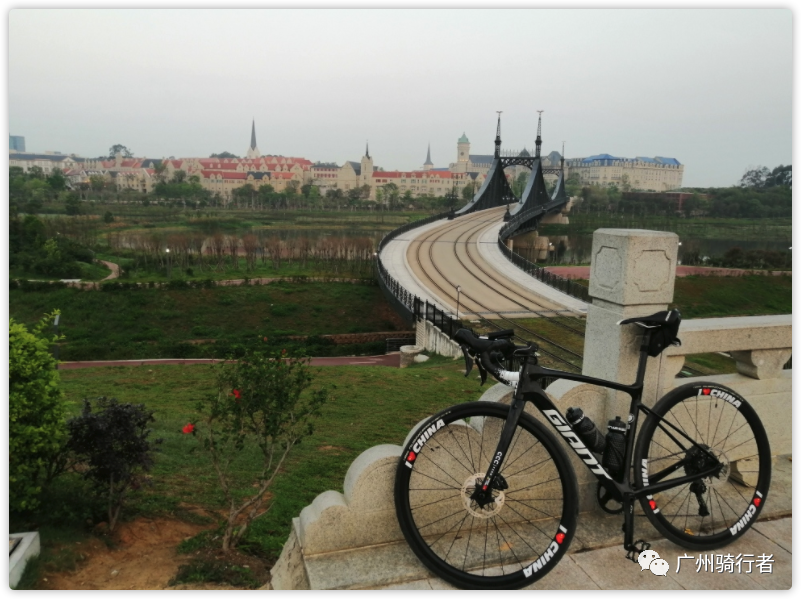 自行车前叉响_自行车前叉异响咔咔声_自行车前叉吱吱响