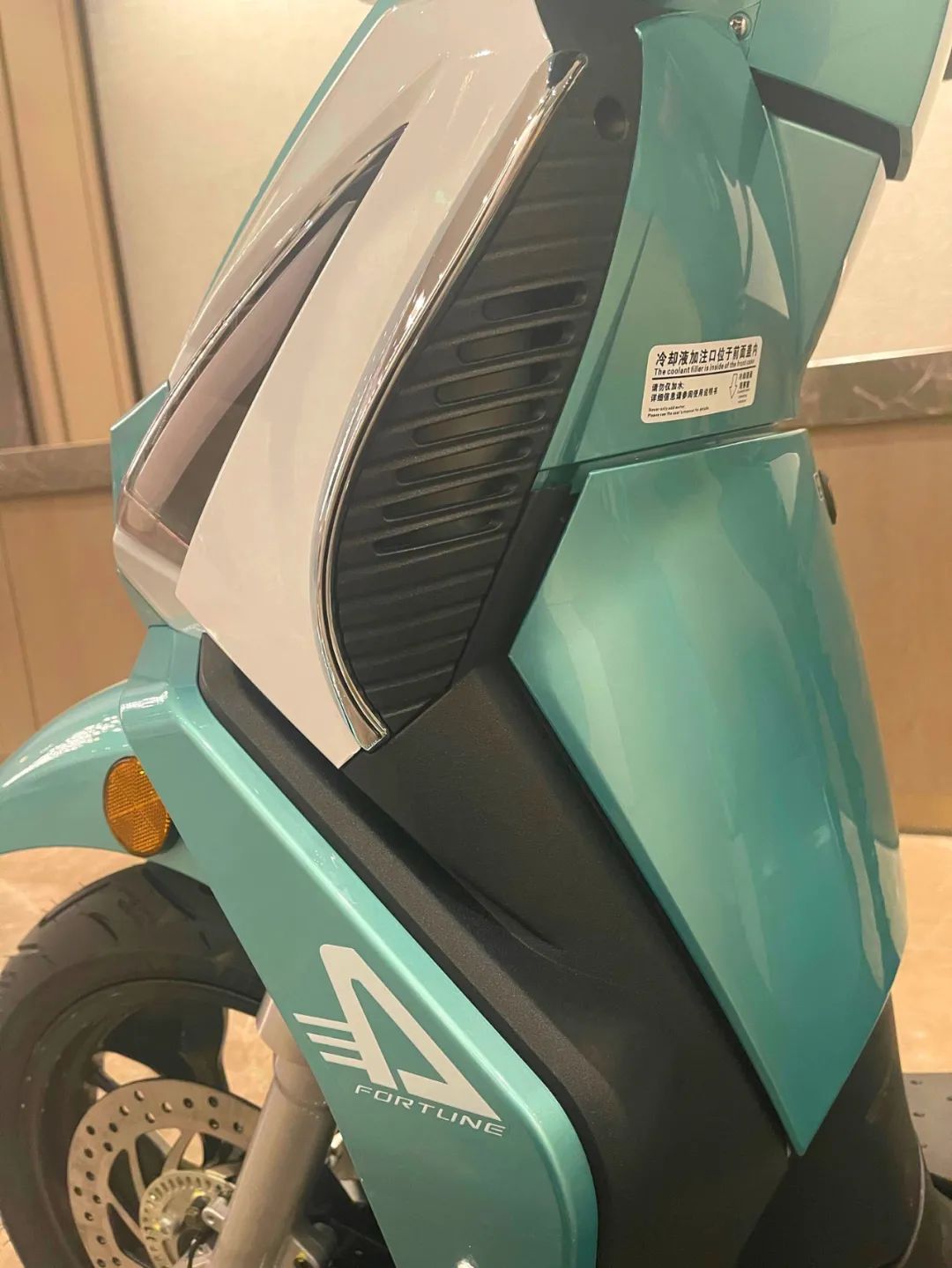 两轮平衡智能车有哪些_两轮自平衡智能车_两轮平衡智能车图片