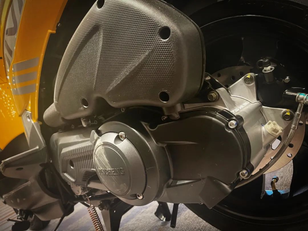 两轮平衡智能车图片_两轮平衡智能车有哪些_两轮自平衡智能车