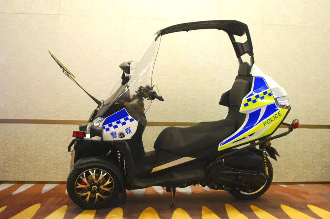 两轮自平衡智能车_两轮平衡智能车图片_两轮平衡智能车有哪些