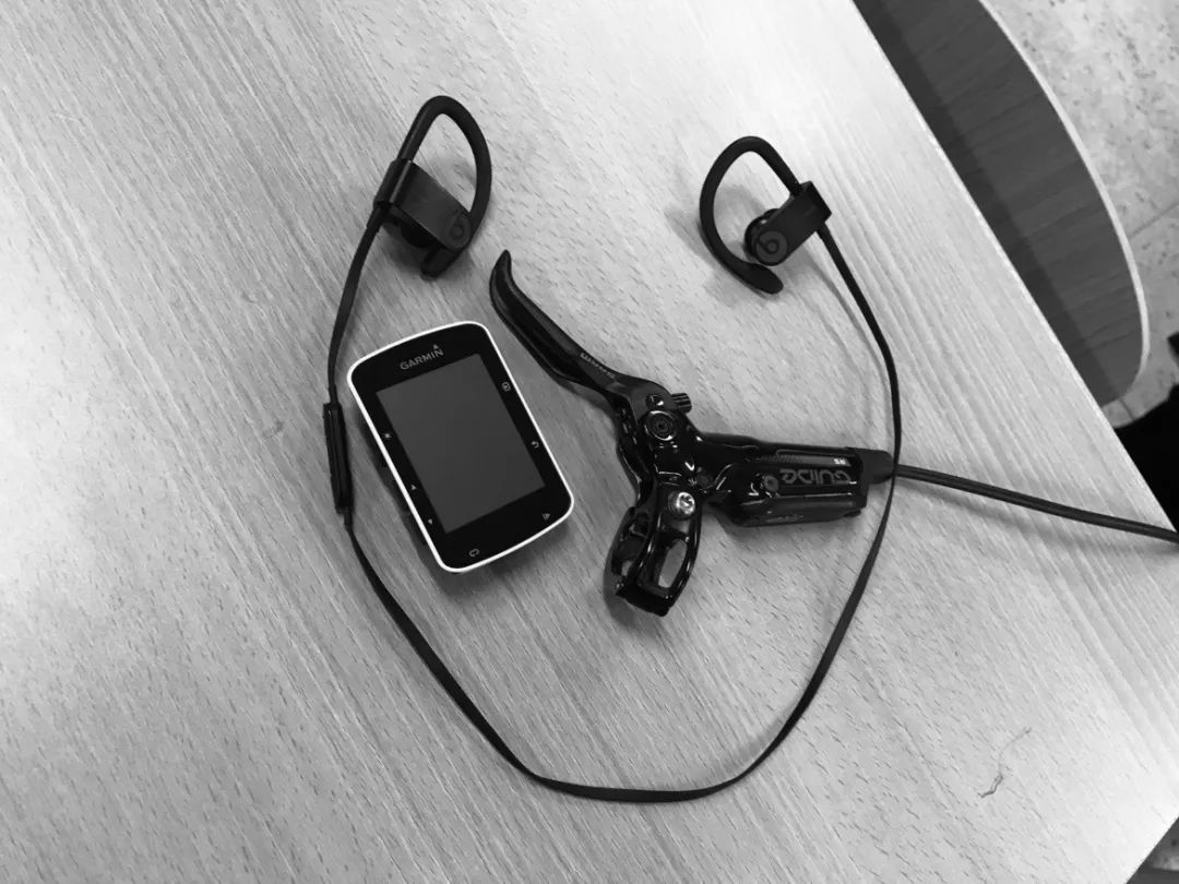 公路车碳前叉推荐_碳钢前叉_碳前叉推荐