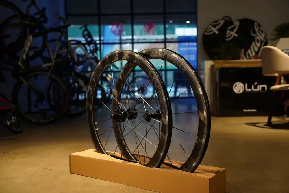 全碳前叉安全吗_碳前叉推荐_公路车碳前叉推荐