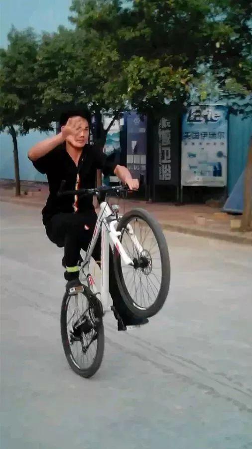 摩托鼓刹改碟刹视频_摩托车鼓刹改碟刹教程_摩托车鼓刹改碟刹