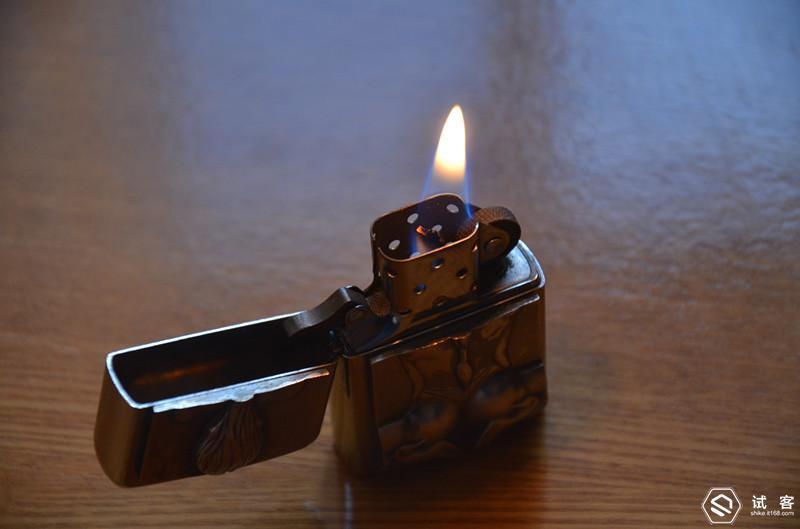 zippo打火机棉芯怎么换_zippo打火机换棉花_zipoo打火机换新棉花