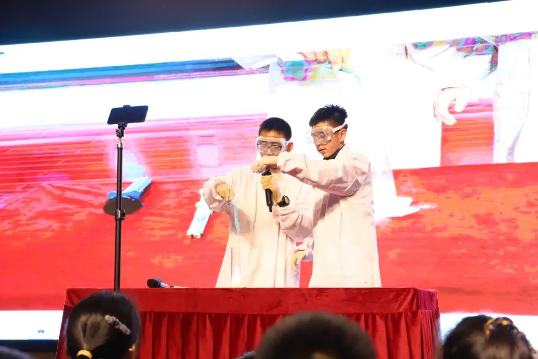 火龙卷实验报告_火龙卷实验视频_火龙卷实验