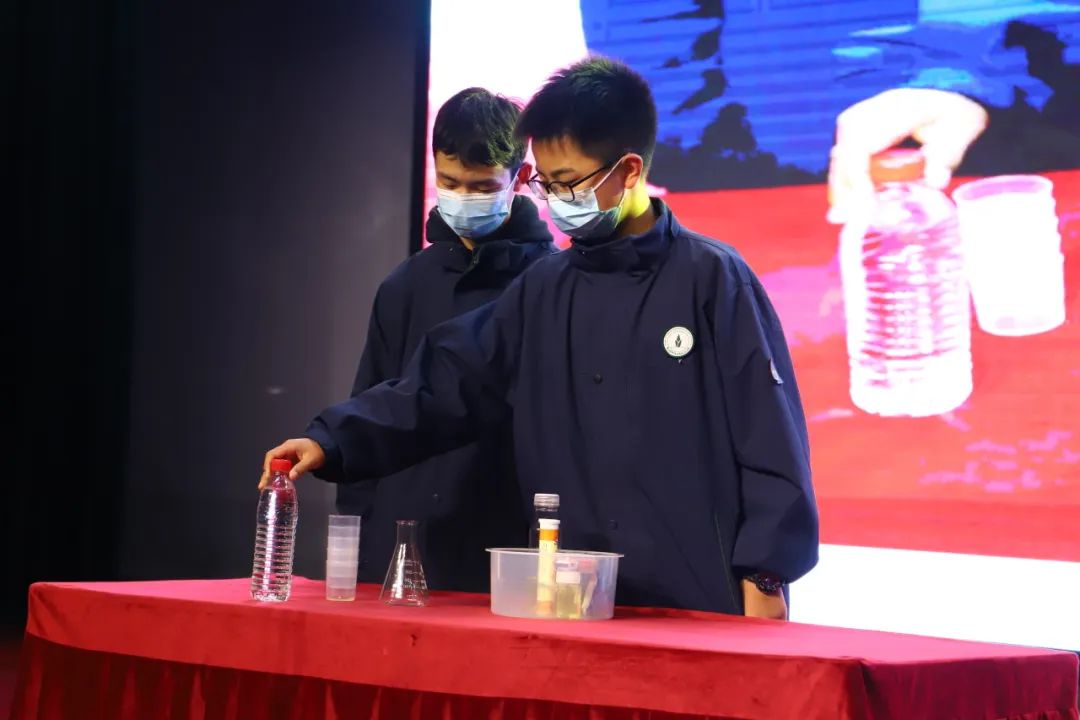 火龙卷实验报告_火龙卷实验视频_火龙卷实验