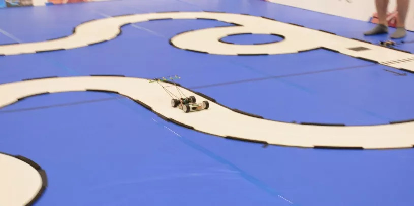 北科大智能车_北科智能车队_北科大智能车