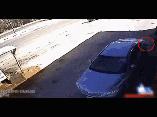 加油正确打火机方法图解_加油正确打火机方法视频_打火机加油正确方法