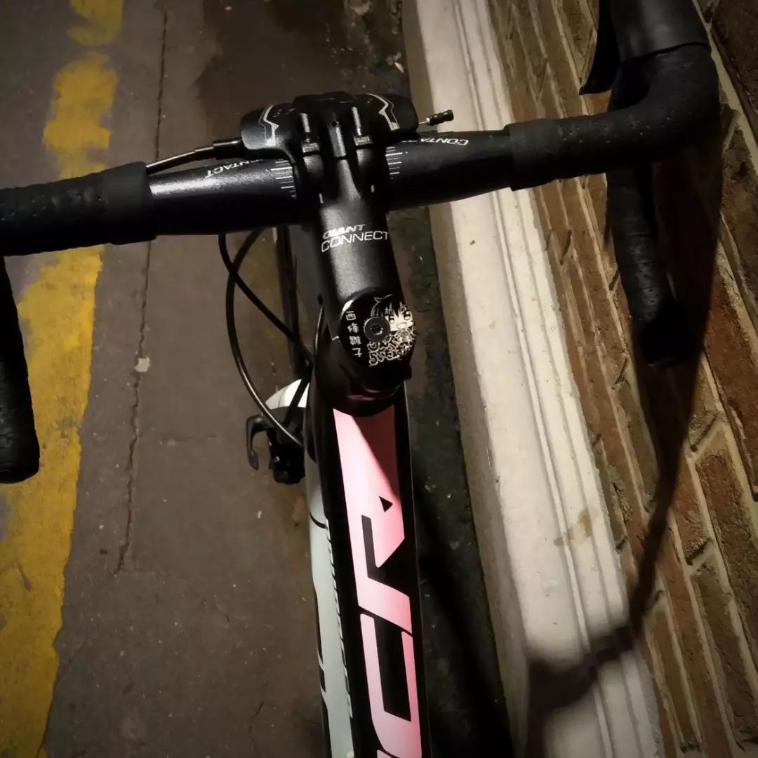 刹车线管帽怎么拆_刹车线管帽和变速线管帽_刹车线管帽