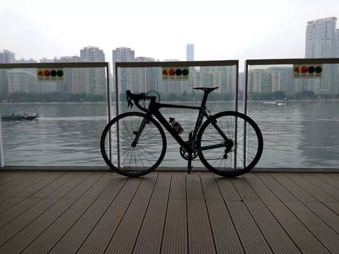 刹车线管帽怎么拆_刹车线管帽和变速线管帽_刹车线管帽