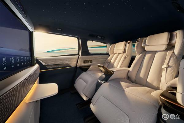 豪车智能掌控_掌控车评_汽车智能掌控系统有没有用