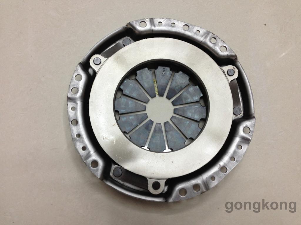 星空体育app官方下载 什么是离合器压盘？有什么作用？