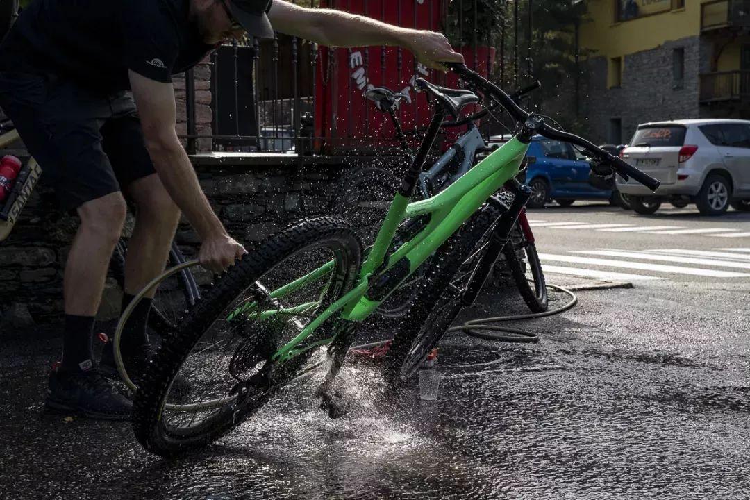 山地车塔基拆卸_山地拆卸车塔基安装视频_山地拆卸车塔基怎么安装