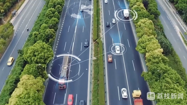 无人驾驶智能车比赛_无人驾驶智能车价格_无人驾驶智能车