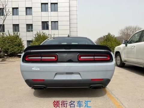 道奇地狱猫挑战者区别_17款道奇挑战者地狱猫_道奇地狱猫挑战者多少钱