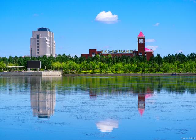 上海工业科技大学_上海科技工程大学是几本_上海科技工业大学排名