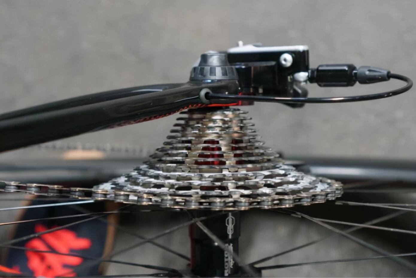 山地车换个塔基多少钱_山地车换塔基多少钱_山地车塔基拆卸工具