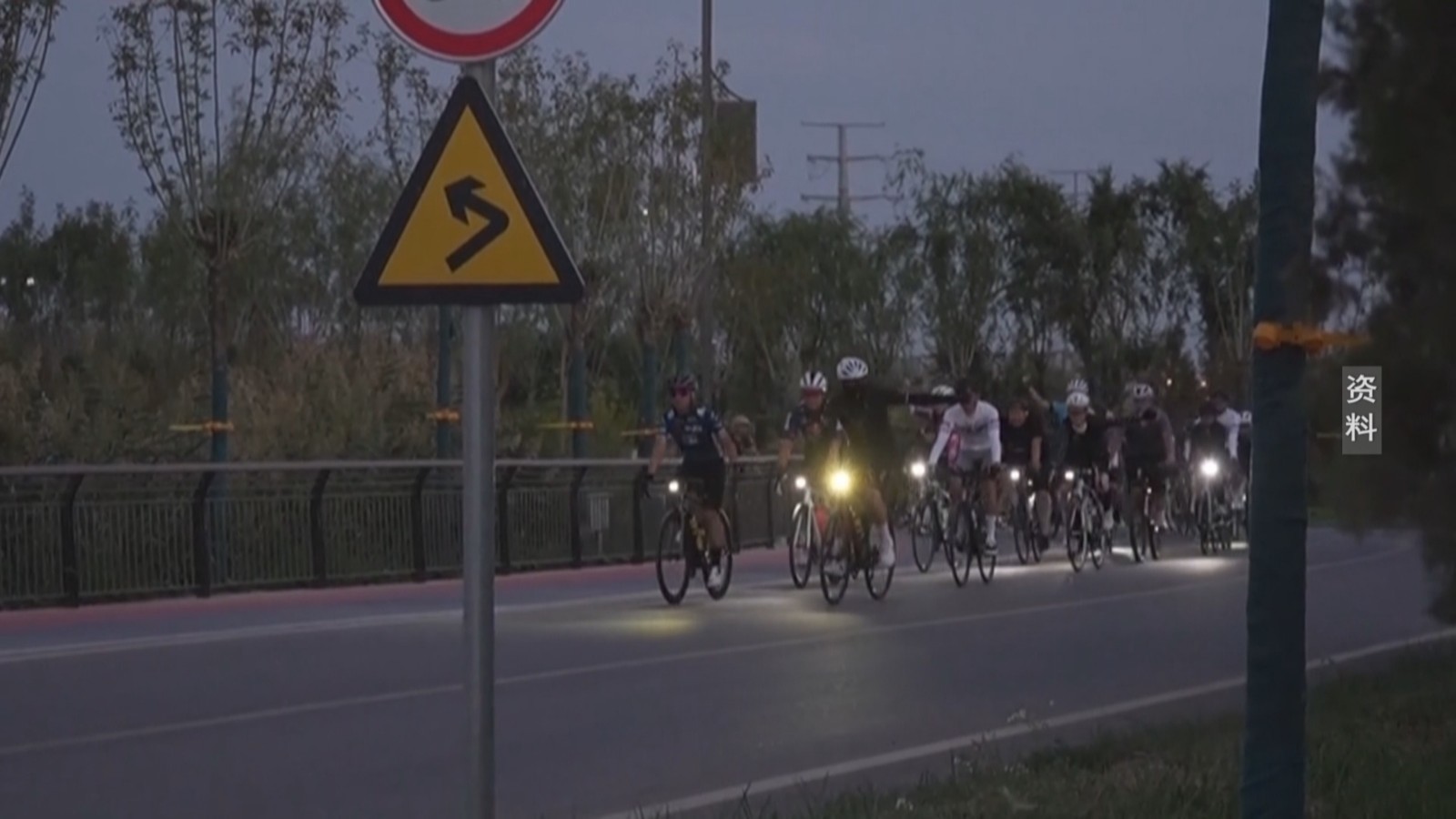 有氧运动怎么练习山地车_有氧运动怎么练习山地车_有氧运动怎么练习山地车