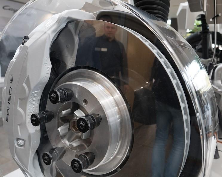 碟刹好还是鼓刹好_鼓刹碟刹外表怎么看_鼓刹碟刹哪个好