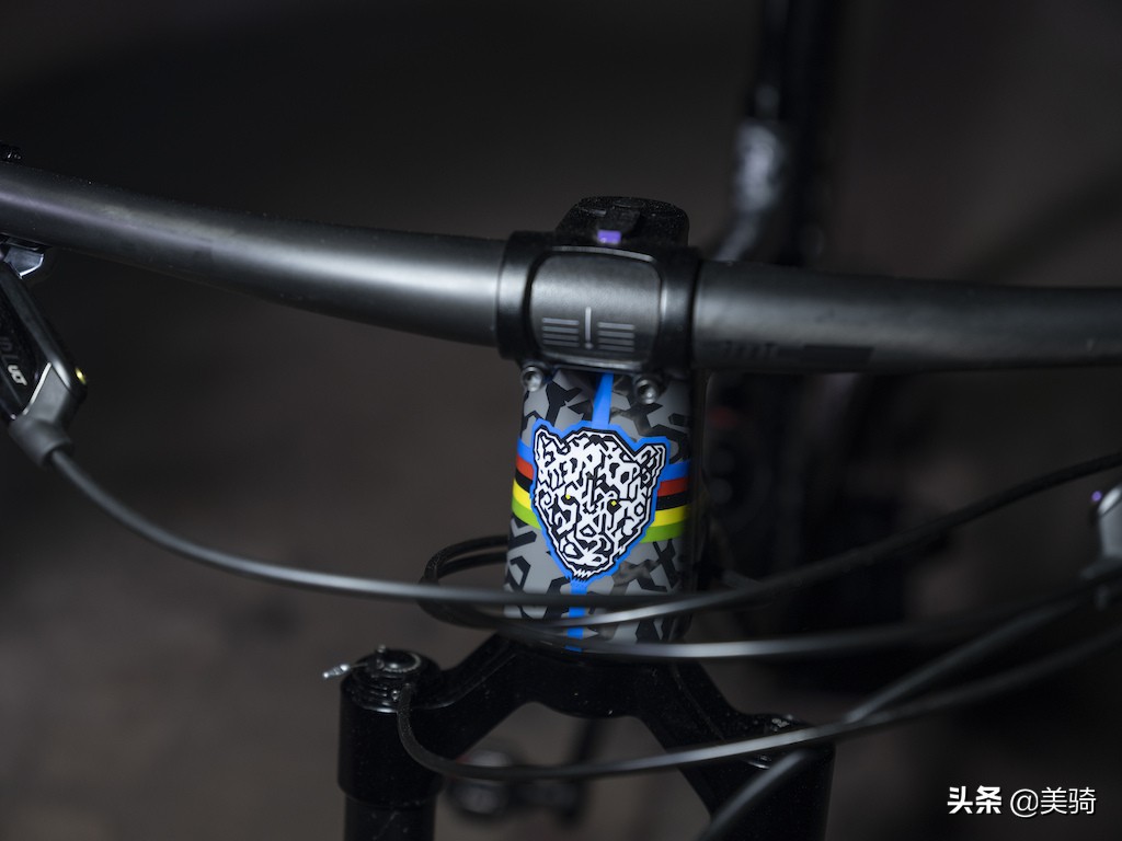 山地前后避震车有哪些_前后避震山地车_山地前后避震车图片