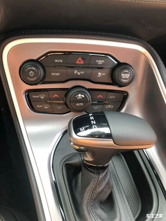 道奇挑战者3.6v6_道奇挑战者3.6参数多少马力_道奇挑战者3.6参数