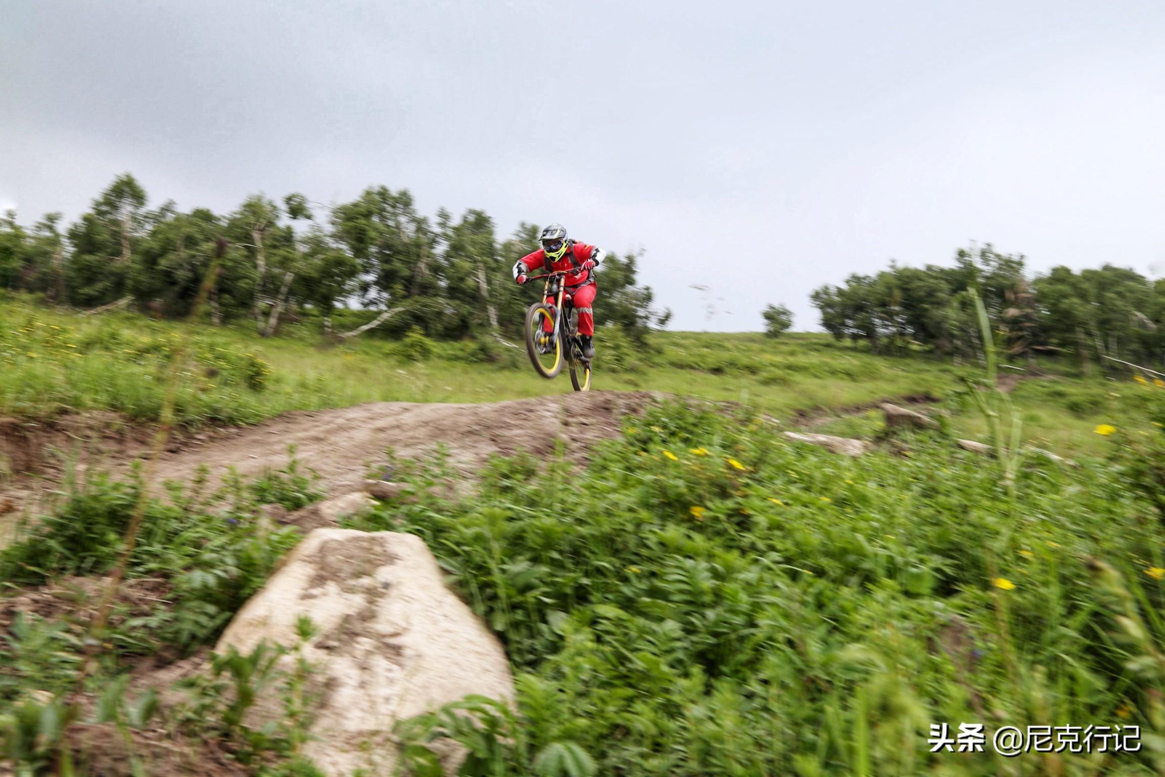 山地前后避震车有哪些_前后避震山地车_山地前后避震车型图片