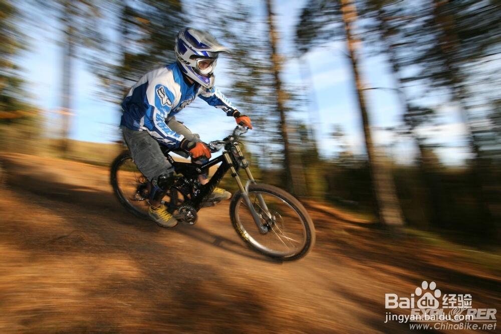 自行车前车圈是什么_自行车上的车轮是什么_自行车前轮圈上xc是什么意思