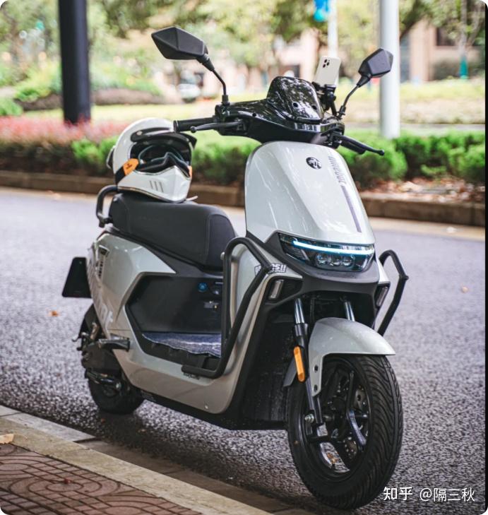 新国标电动车参数解析_电动车换个前叉多少钱_电动车选购指南