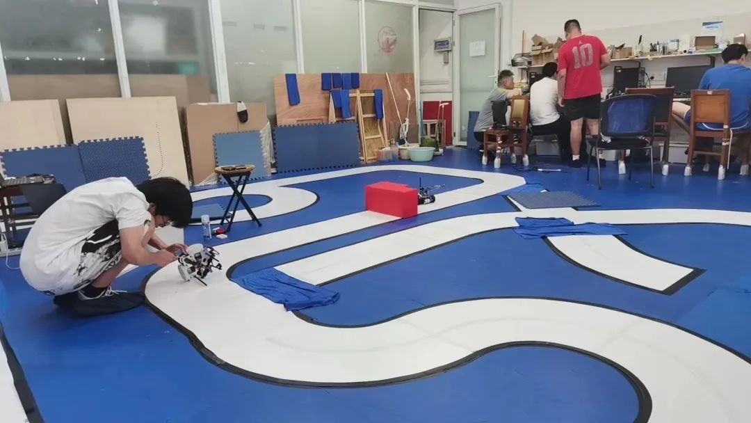 恩智浦智能车大赛奖金_智浦杯智能车比赛怎么准备_2025恩智浦智能车大赛