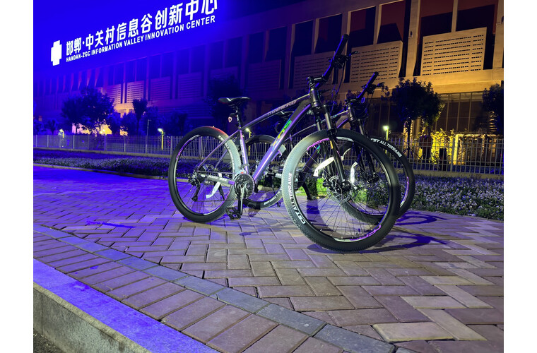 星空体育app下载入口 喜德盛山地自行车英雄600家人都用他，性能好？