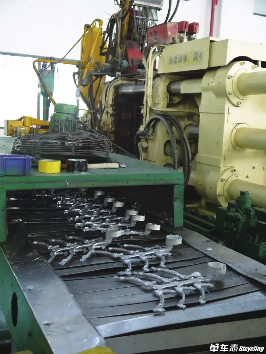 V刹生产工艺详解_山地车v刹装置_自行车刹车生产过程