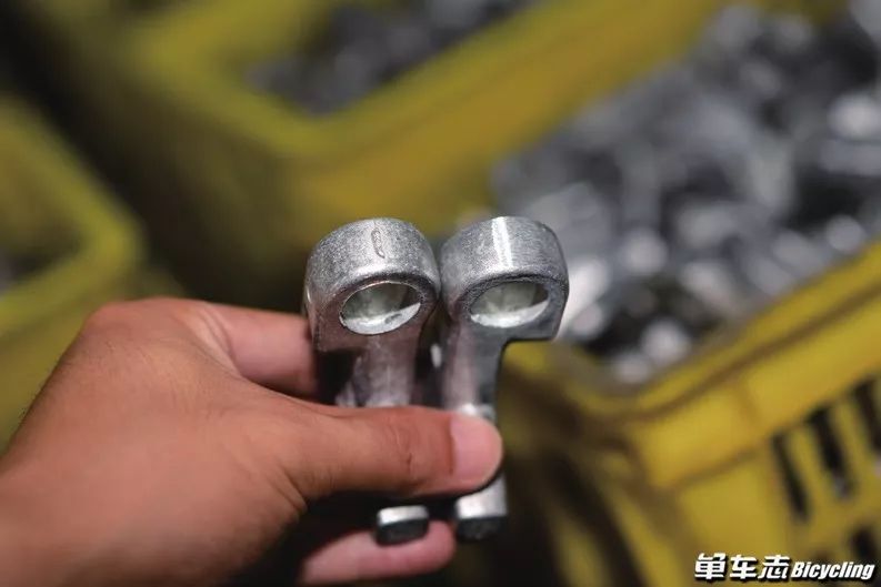 V刹生产工艺详解_自行车刹车生产过程_山地车v刹装置