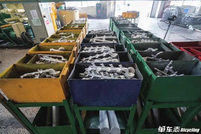 V刹生产工艺详解_自行车刹车生产过程_山地车v刹装置