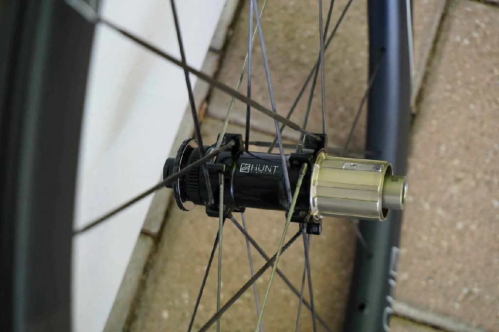 车架材质与结构_自行车车架结构_自行车部件名称详解