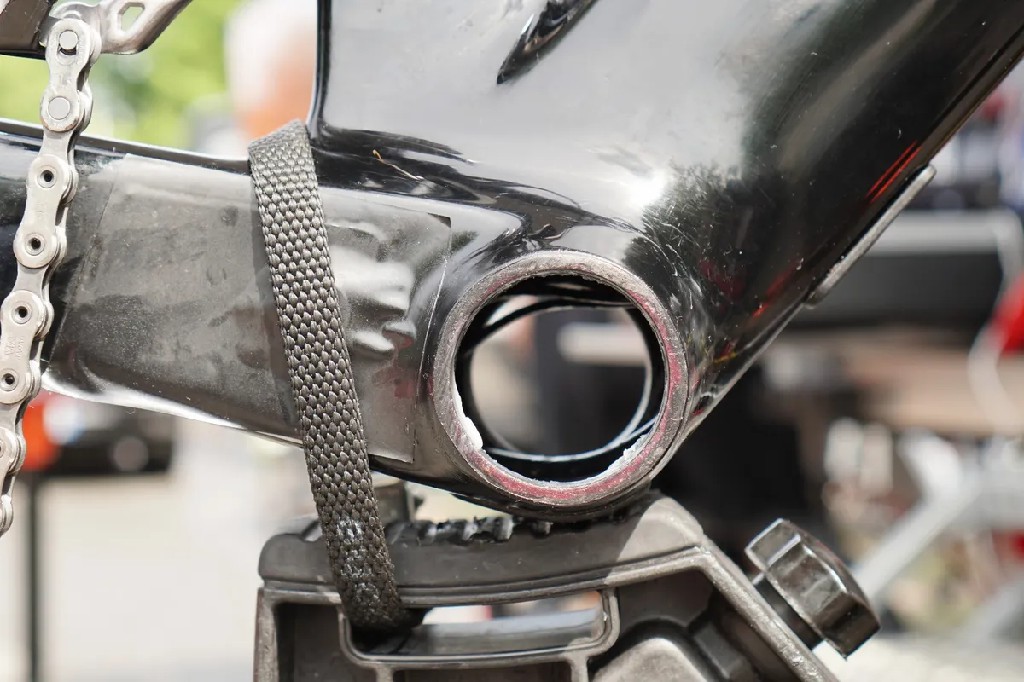 自行车车架结构_自行车部件名称详解_车架材质与结构